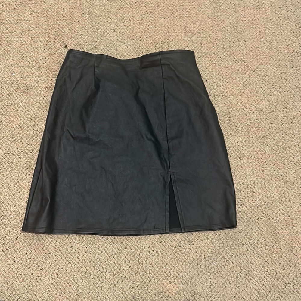 Stretchy Faux Leather Skirt